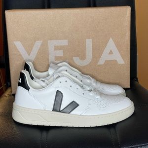 Veja sneakers